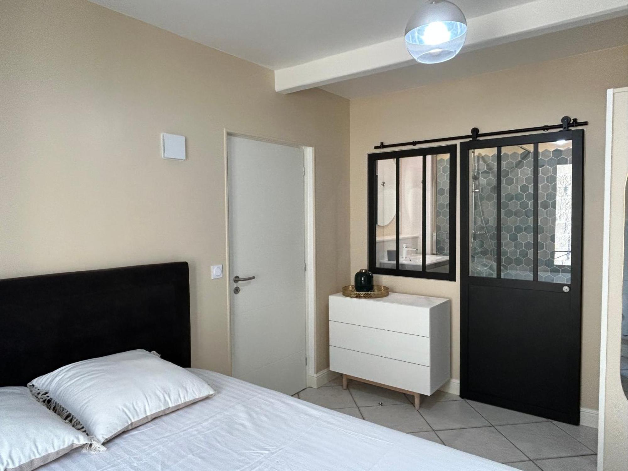 T2 Renove Proche Des Arenes Apartment Saintes Ngoại thất bức ảnh