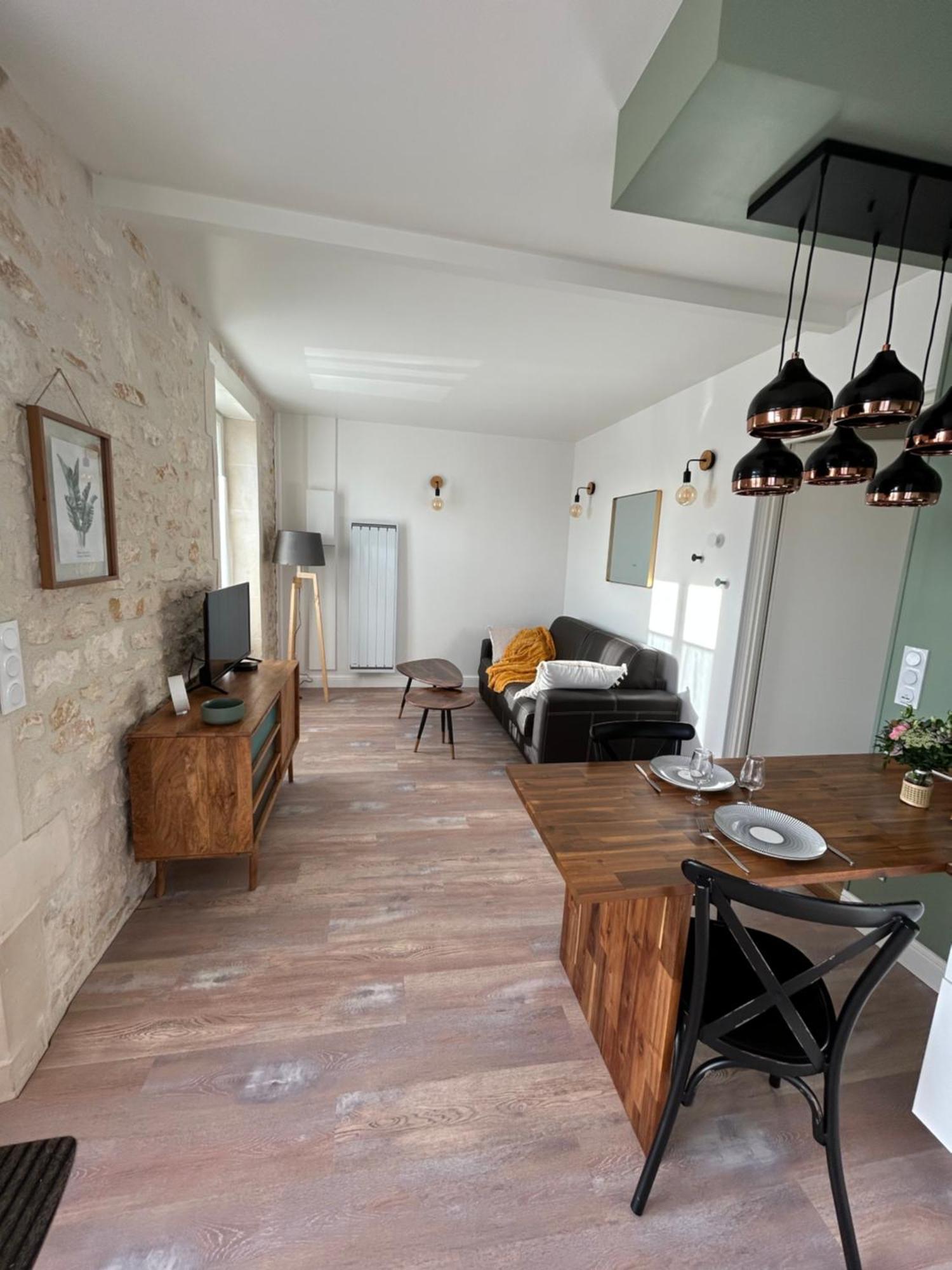T2 Renove Proche Des Arenes Apartment Saintes Ngoại thất bức ảnh