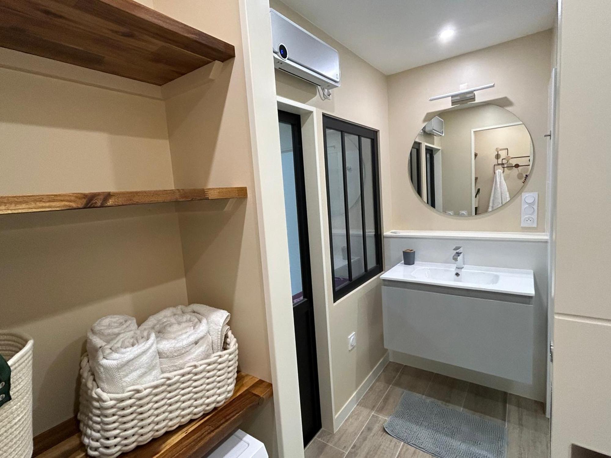 T2 Renove Proche Des Arenes Apartment Saintes Ngoại thất bức ảnh